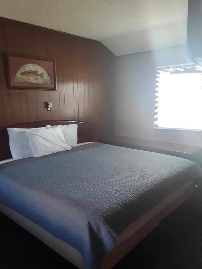 Eddy'S Motel Butte Zewnętrze zdjęcie